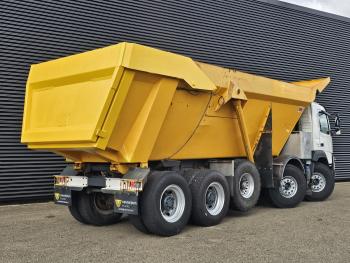 Volvo FMX 460 10x4 TIPPER / MINING